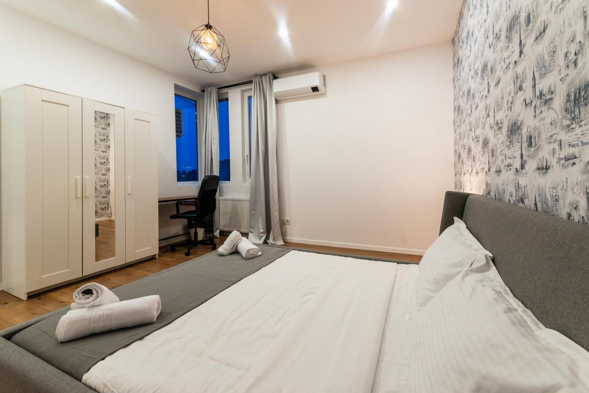 Ultracentral Spacious Apartment 4Br Бухарест Экстерьер фото
