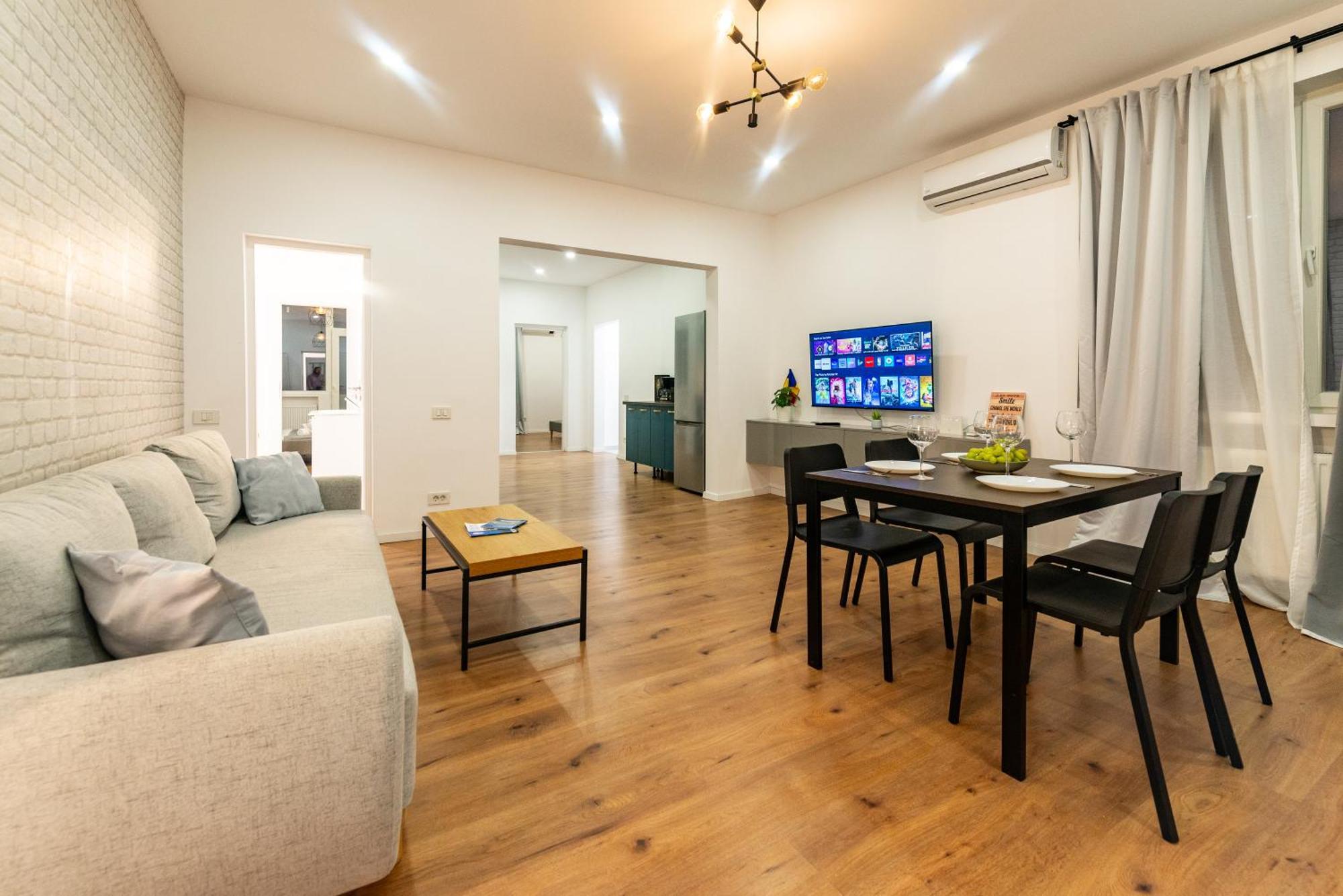 Ultracentral Spacious Apartment 4Br Бухарест Экстерьер фото