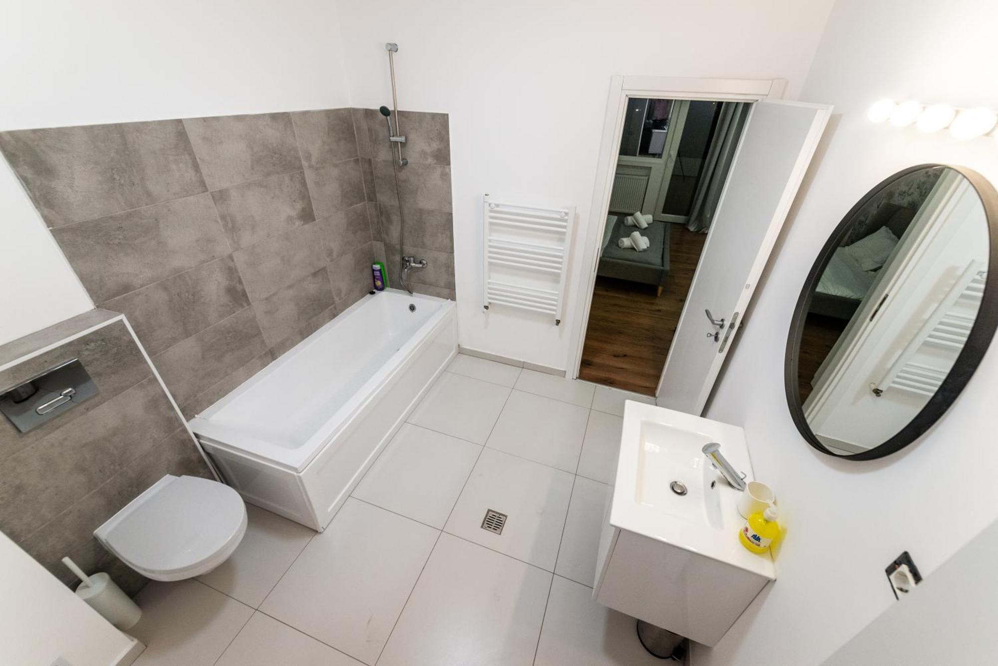 Ultracentral Spacious Apartment 4Br Бухарест Экстерьер фото
