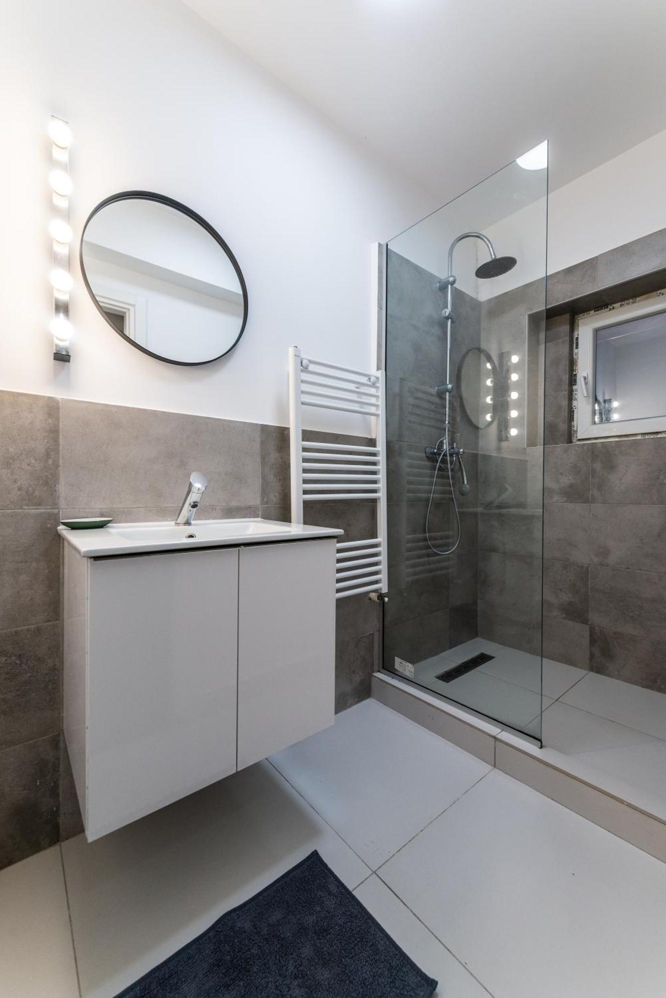 Ultracentral Spacious Apartment 4Br Бухарест Экстерьер фото