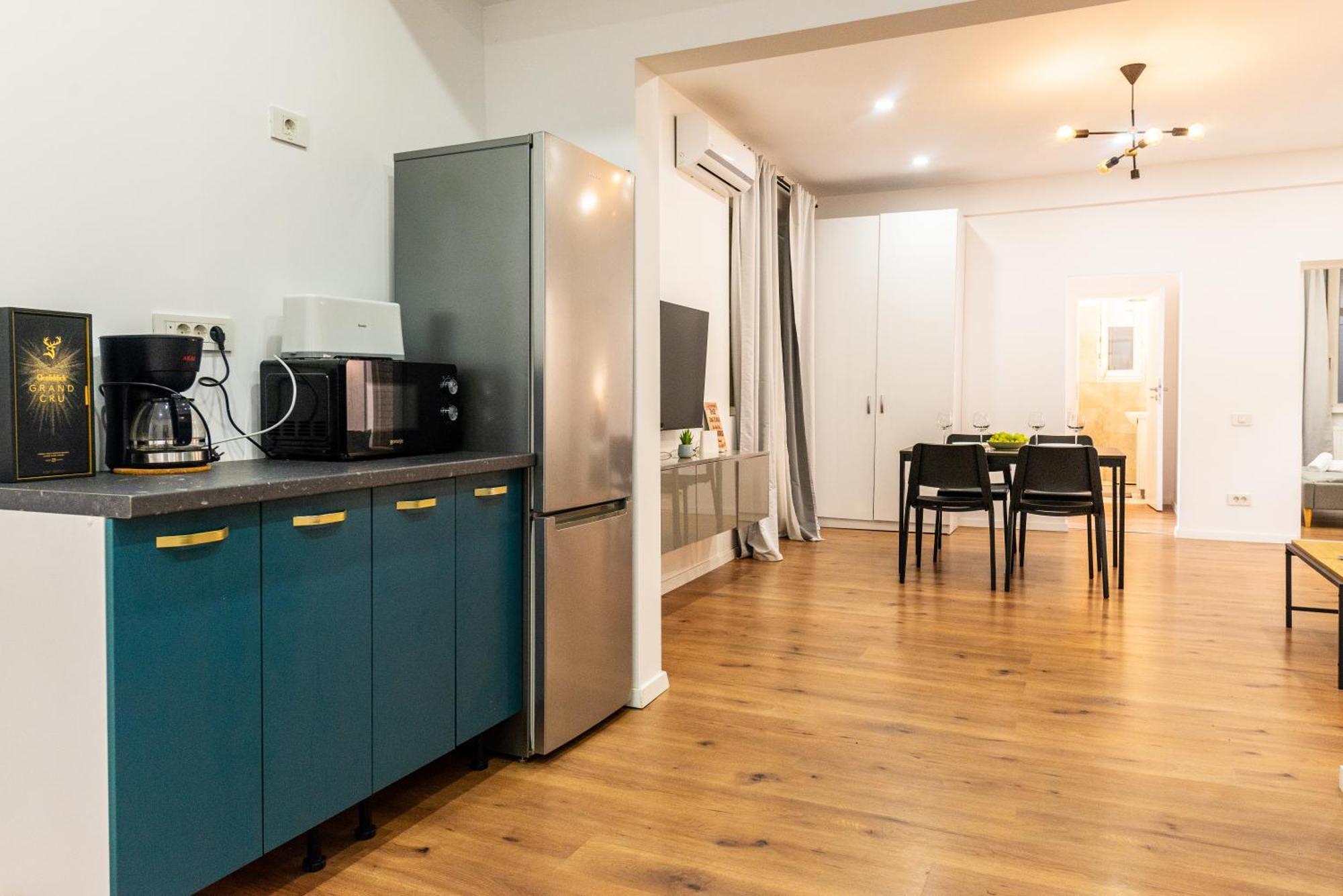 Ultracentral Spacious Apartment 4Br Бухарест Экстерьер фото