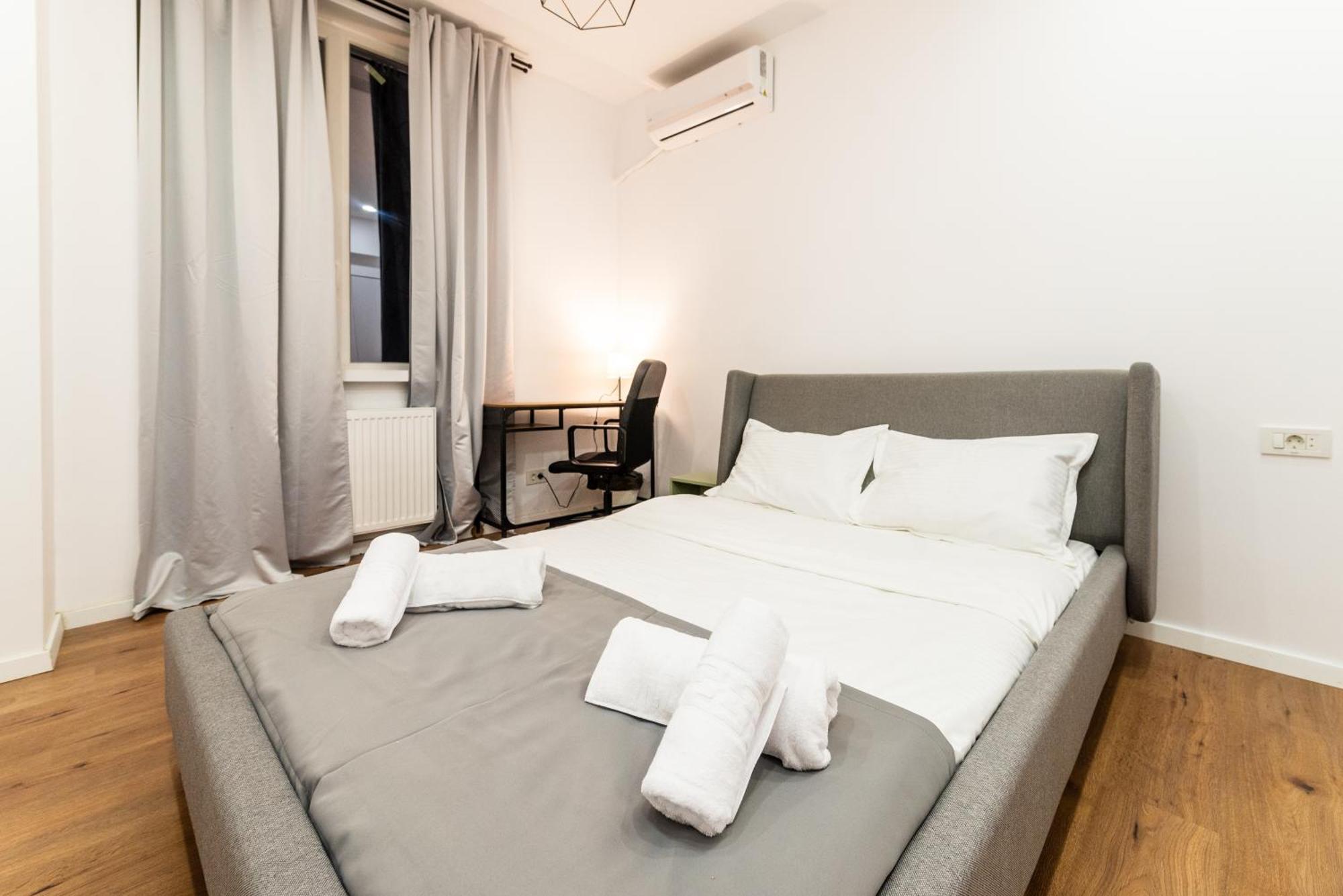 Ultracentral Spacious Apartment 4Br Бухарест Экстерьер фото